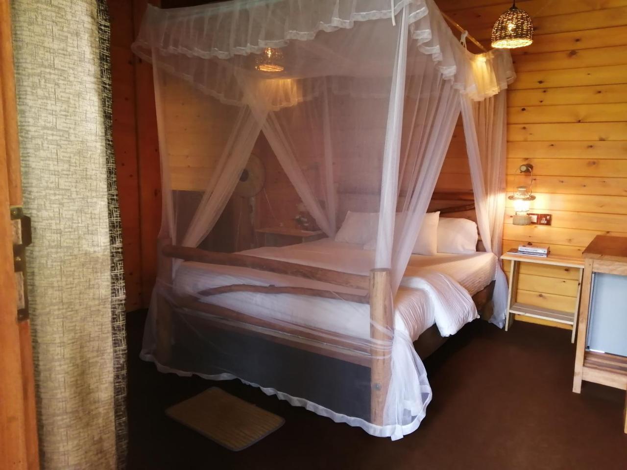 Ella Wood Cabin מראה חיצוני תמונה